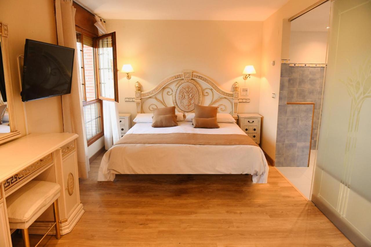 Hotel Rural Villa De ビヌエサ エクステリア 写真