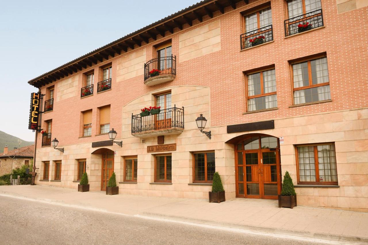 Hotel Rural Villa De ビヌエサ エクステリア 写真