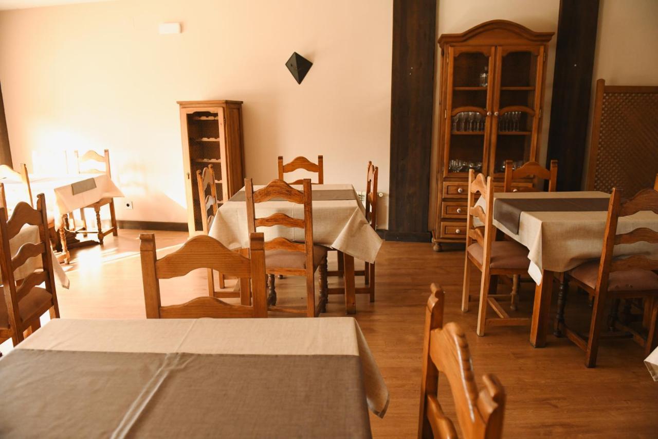 Hotel Rural Villa De ビヌエサ エクステリア 写真