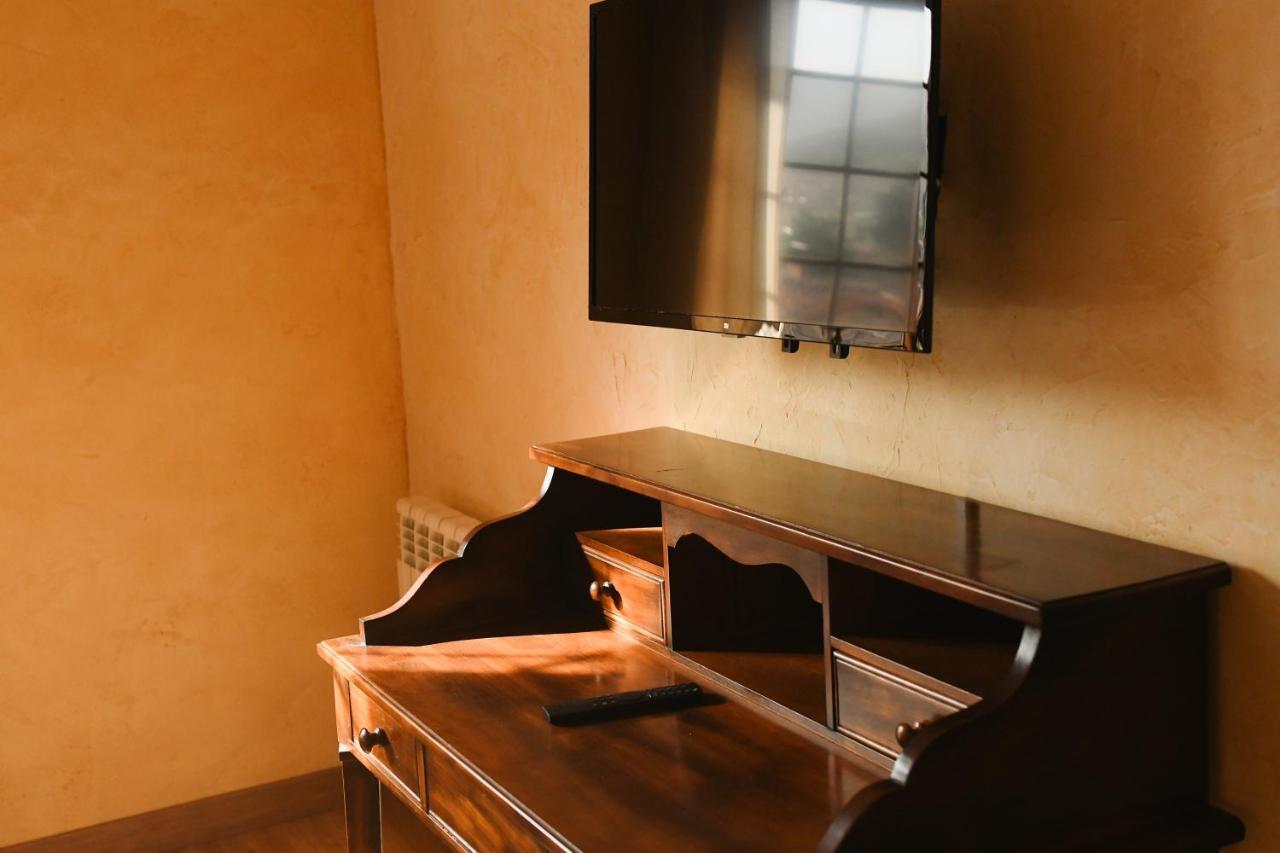 Hotel Rural Villa De ビヌエサ エクステリア 写真