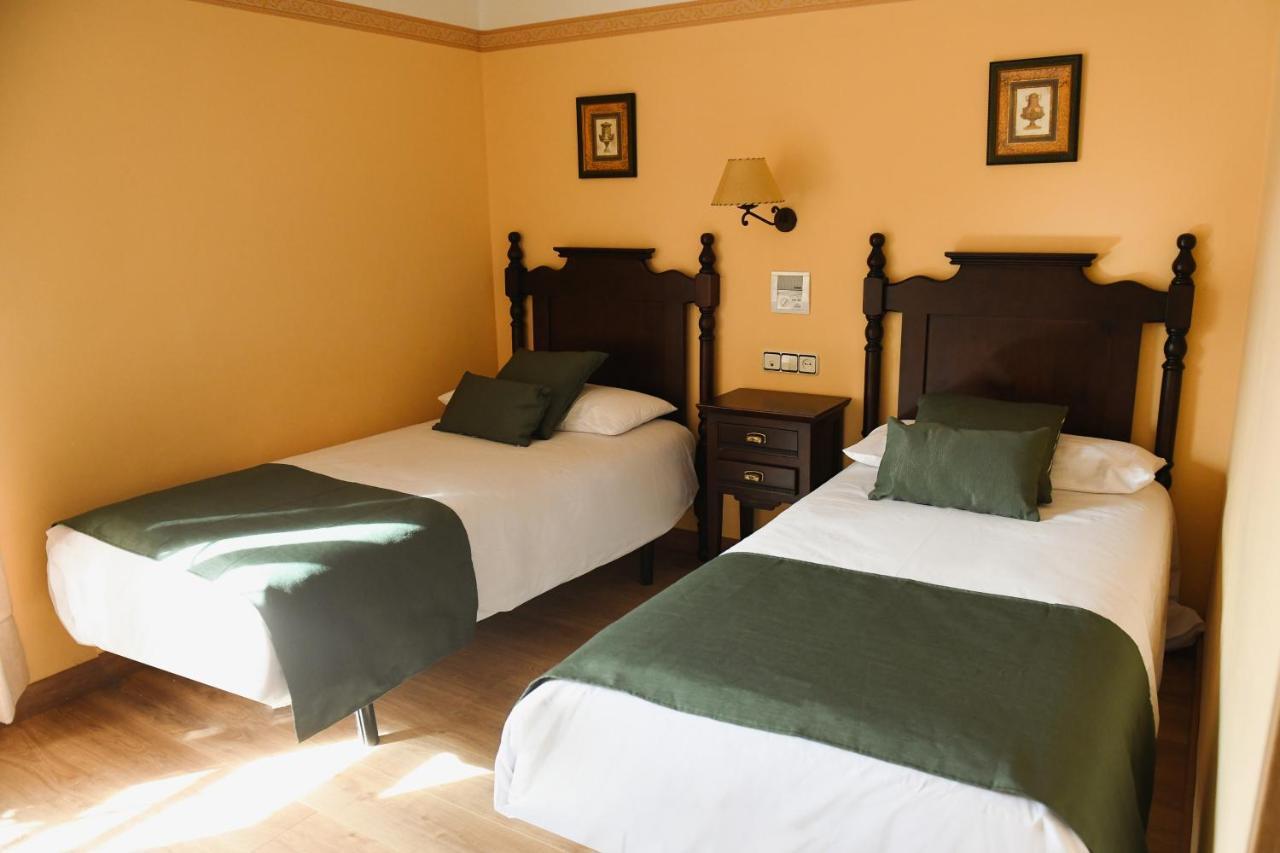 Hotel Rural Villa De ビヌエサ エクステリア 写真