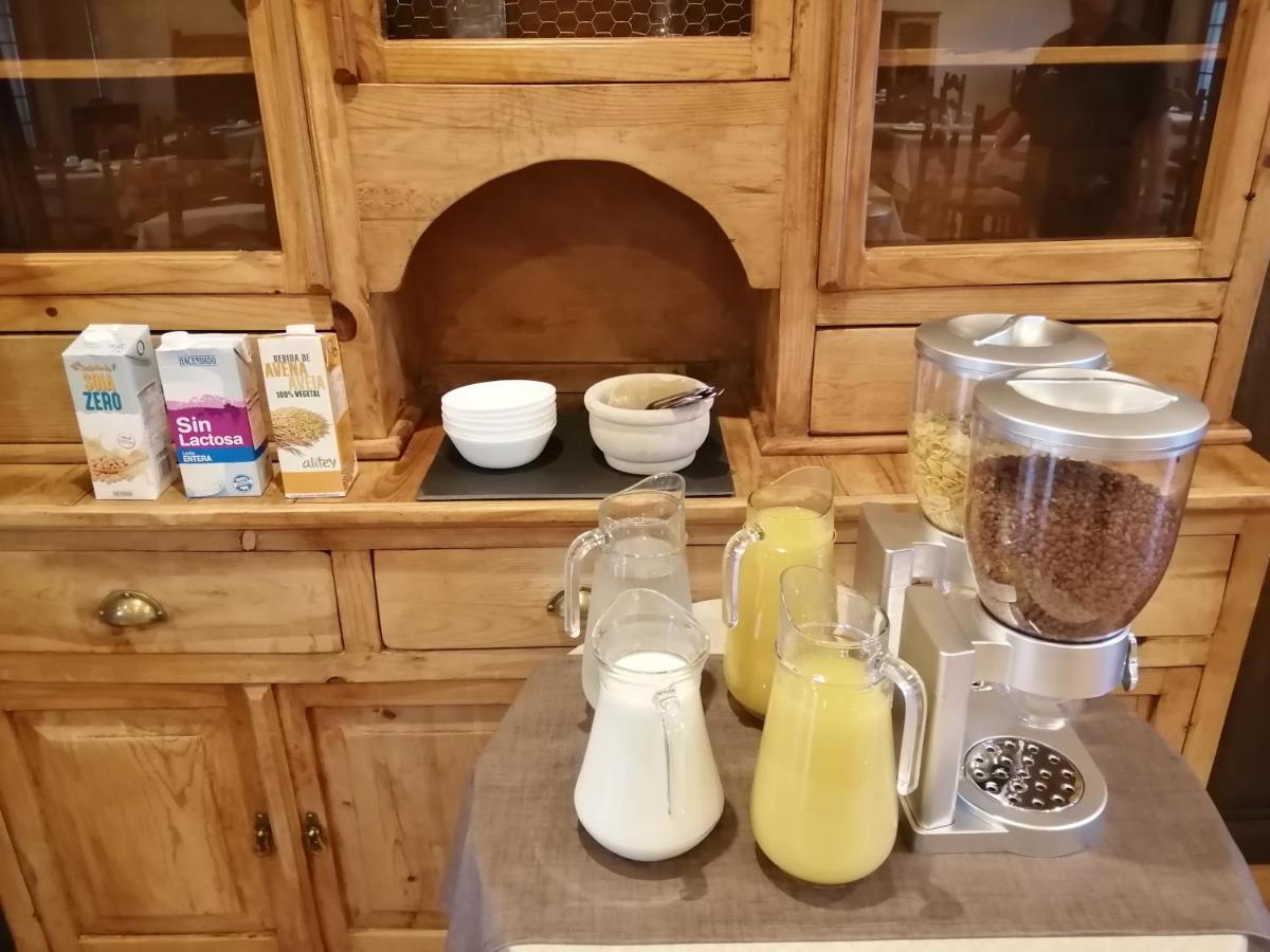 Hotel Rural Villa De ビヌエサ エクステリア 写真